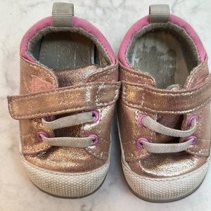 See Kai Run pink metallic wide baby sneakers size 4